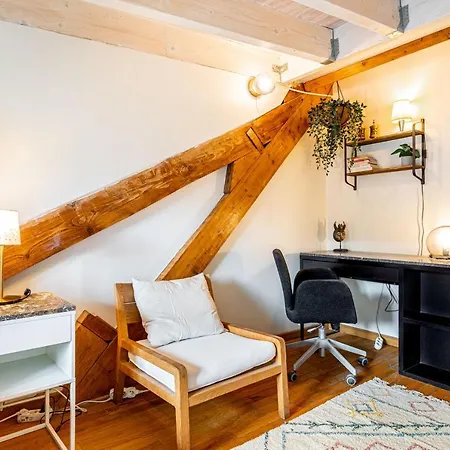 Art & Curiosity Cabinet Style With Paris View, Thomas Cozy *
