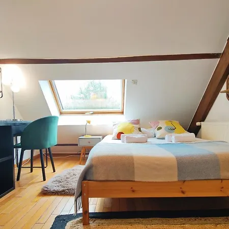 Apartamento Art & Curiosity Cabinet Style With Paris View, Thomas Cozy Meudon